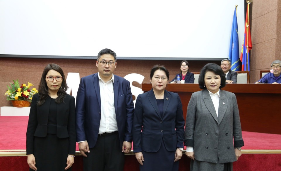 Монголын Анагаах Ухааны Академи  шинэ гишүүдээр эгнээгээ өргөтгөв