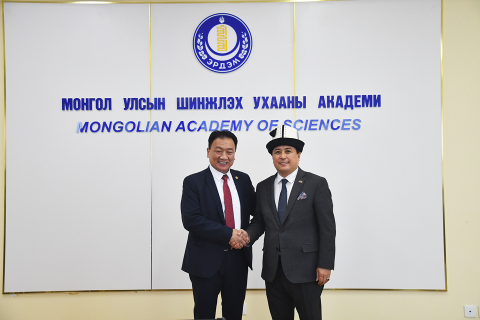 Элчин сайдыг хүлээн авч уулзав